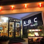 biển quảng cáo tiệm bánh sinh nhật, bánh kem