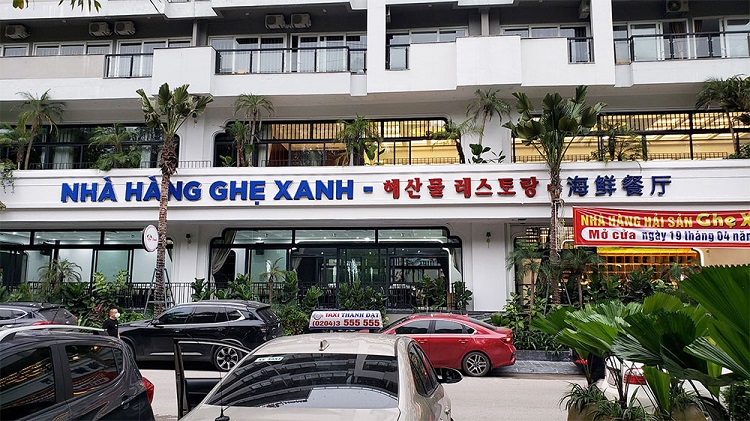 Biển hiệu nhà hàng 