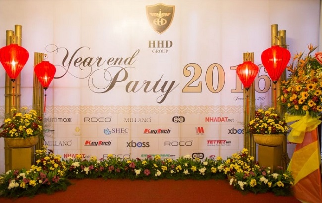 thiết kế backdrop year end party