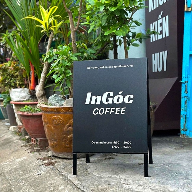 biển đứng chữ a cafe mang đi