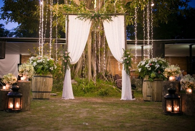 Backdrop đám cưới ngoài trời