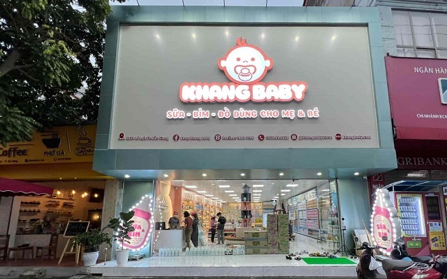 Biển quảng cáo bỉm sữa