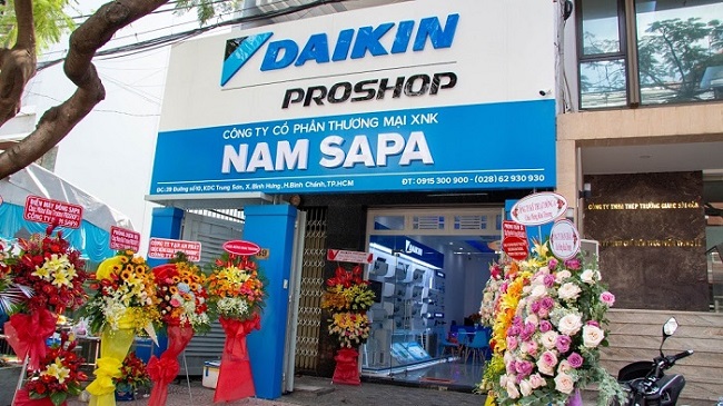 bảng hiệu cửa hàng điện lạnh