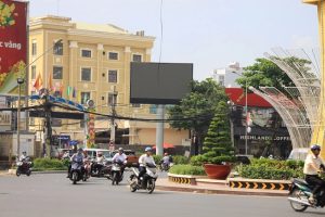 Vòng xoay Biên Hùng