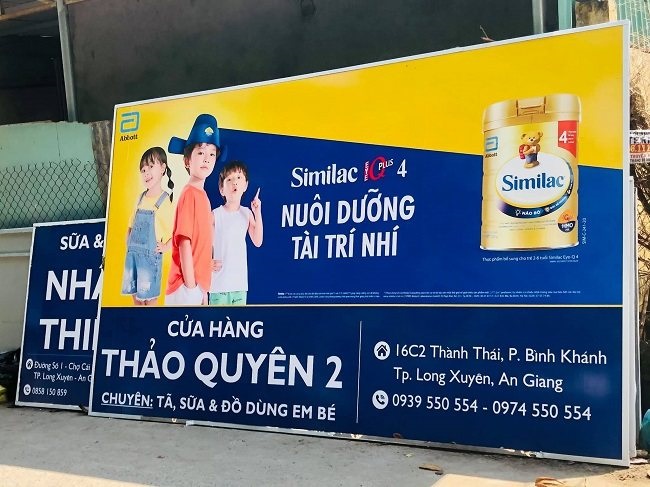 bạt làm bảng hiệu