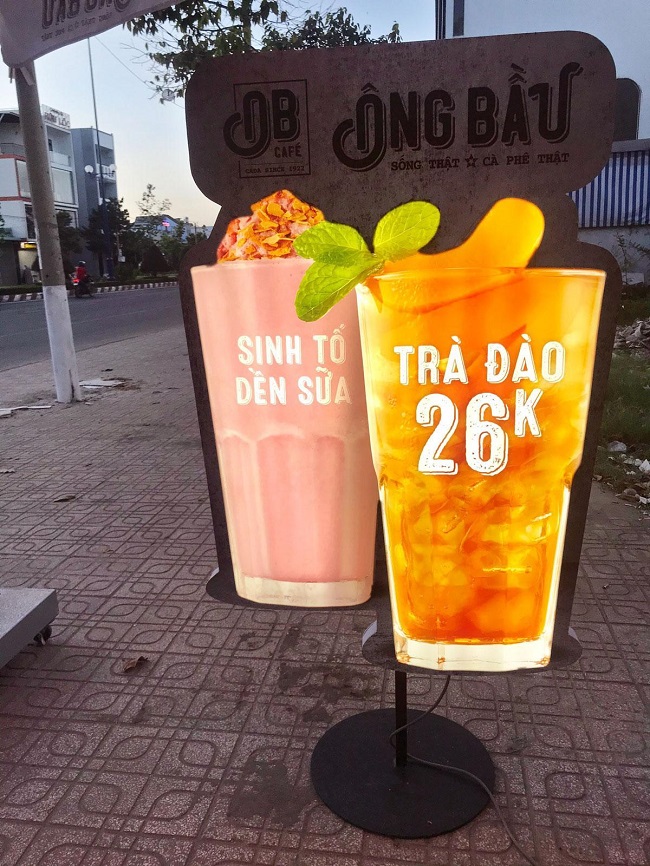 ưu điểm của bảng hiệu ly trà sữa