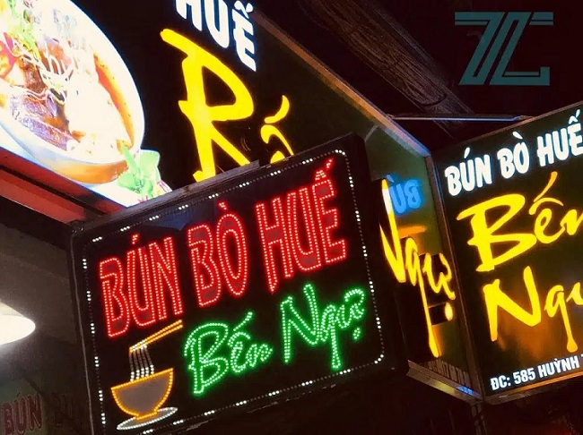 biển vẫy led bún phở